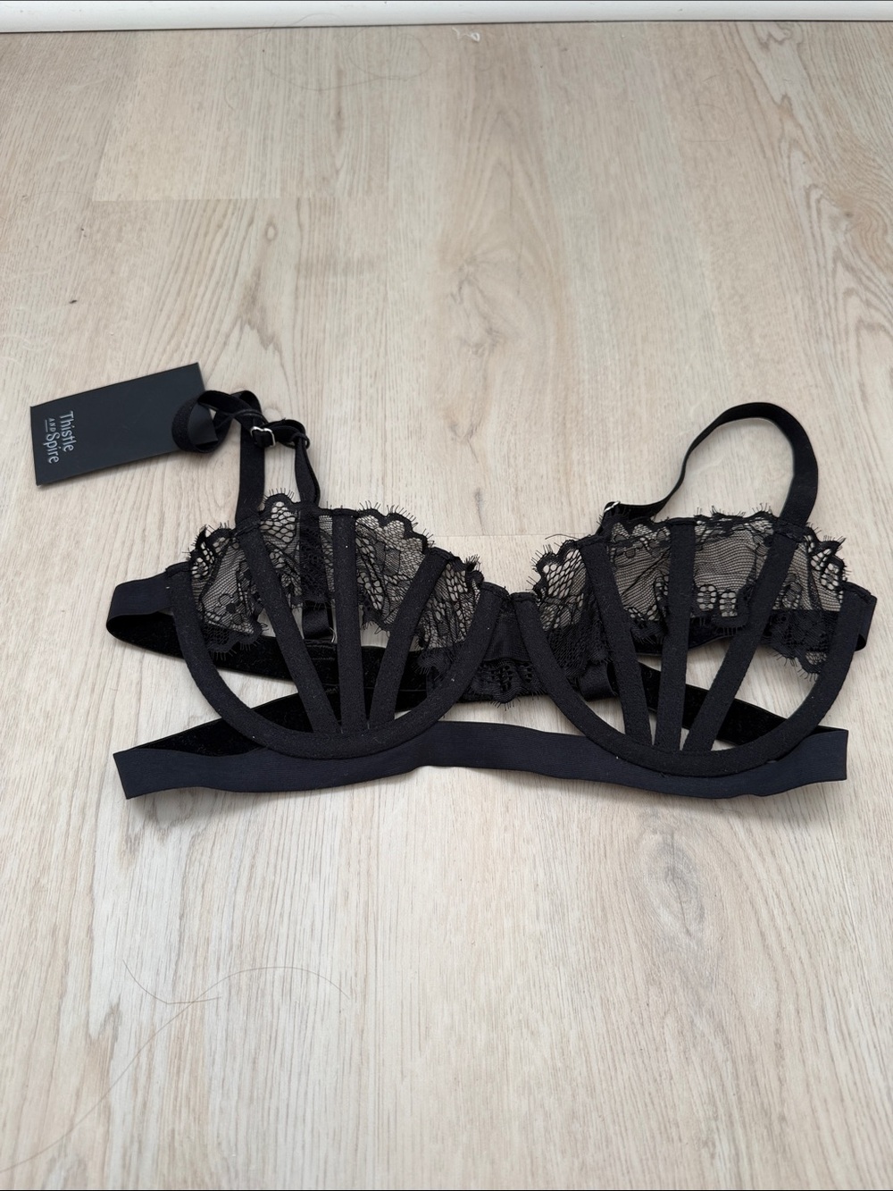 Thistle and Spire Black Lace Cage Underwire Bra 34D nwt
